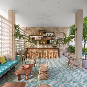 Tiki Tiki Tulum